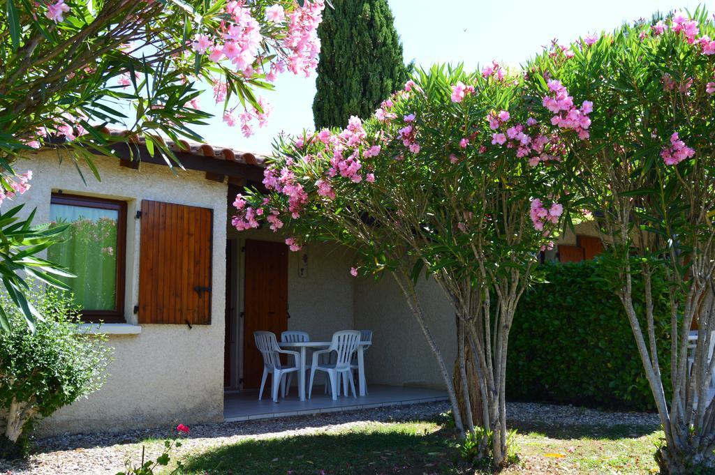 Espace Loisirs Hotel Saint-Martin-dʼArdèche Kültér fotó