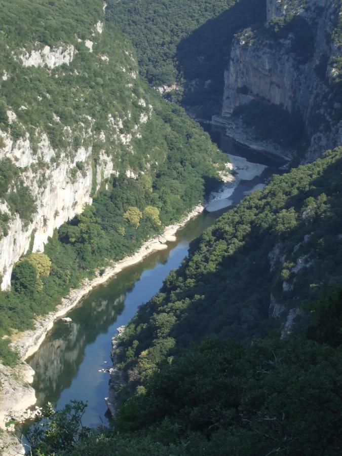 Espace Loisirs Hotel Saint-Martin-dʼArdèche Kültér fotó